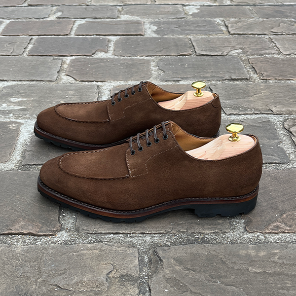 Quinconces suede