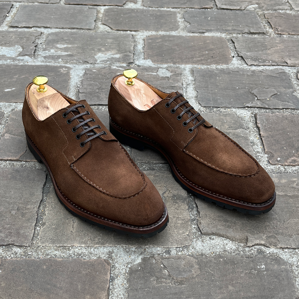 Quinconces suede