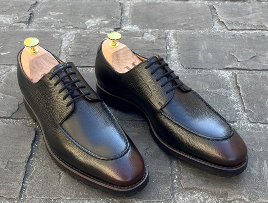 Chaussures personnalisées : un cadeau inoubliable pour chaque occasion  