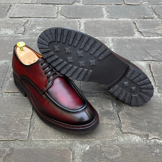 Bordeaux, cognac, havane... quelle patine choisir pour vos derbies ?